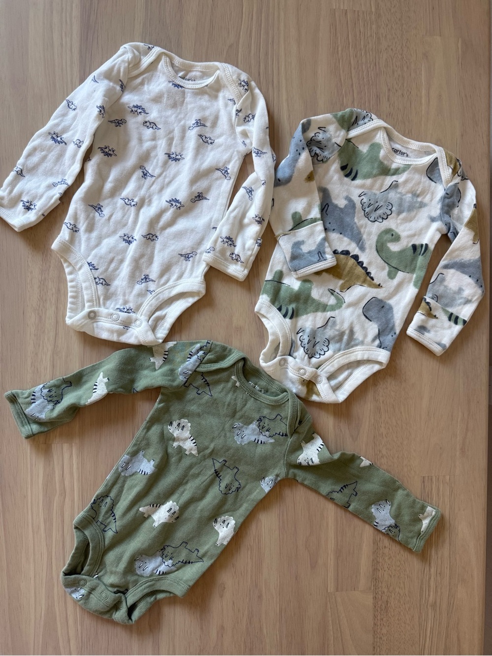 Carter's Baby 3-Pack Long-Sleeve Dinosaur Bodysuit. Size 3 months